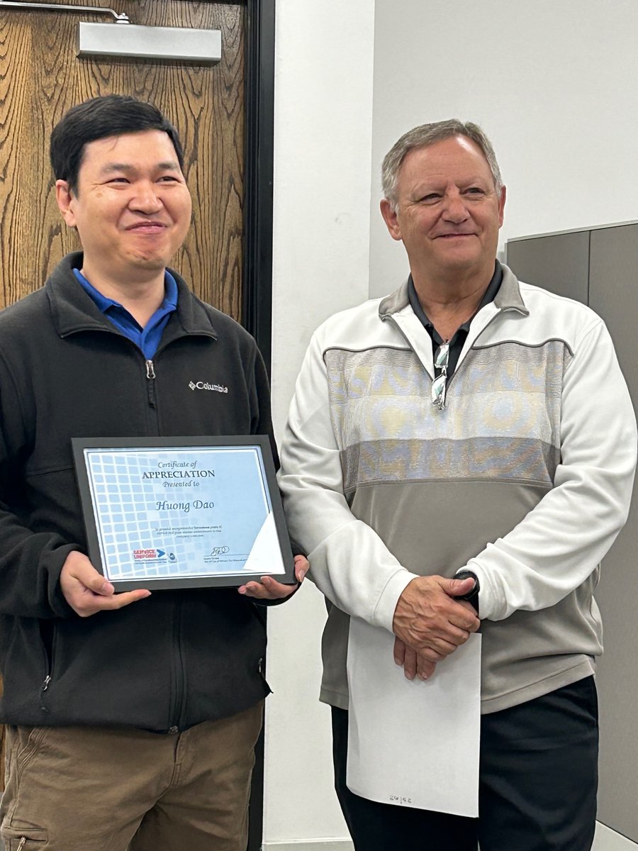 ServiceUniform's tweet image. Team members Saige Alberg and Huong Dao are celebrating their 4 and 17-year anniversaries, respectively. General Manager Dennis Tschida, who presented them with certificates of appreciation, has also reached an impressive milestone — 44 years with Service Uniform!