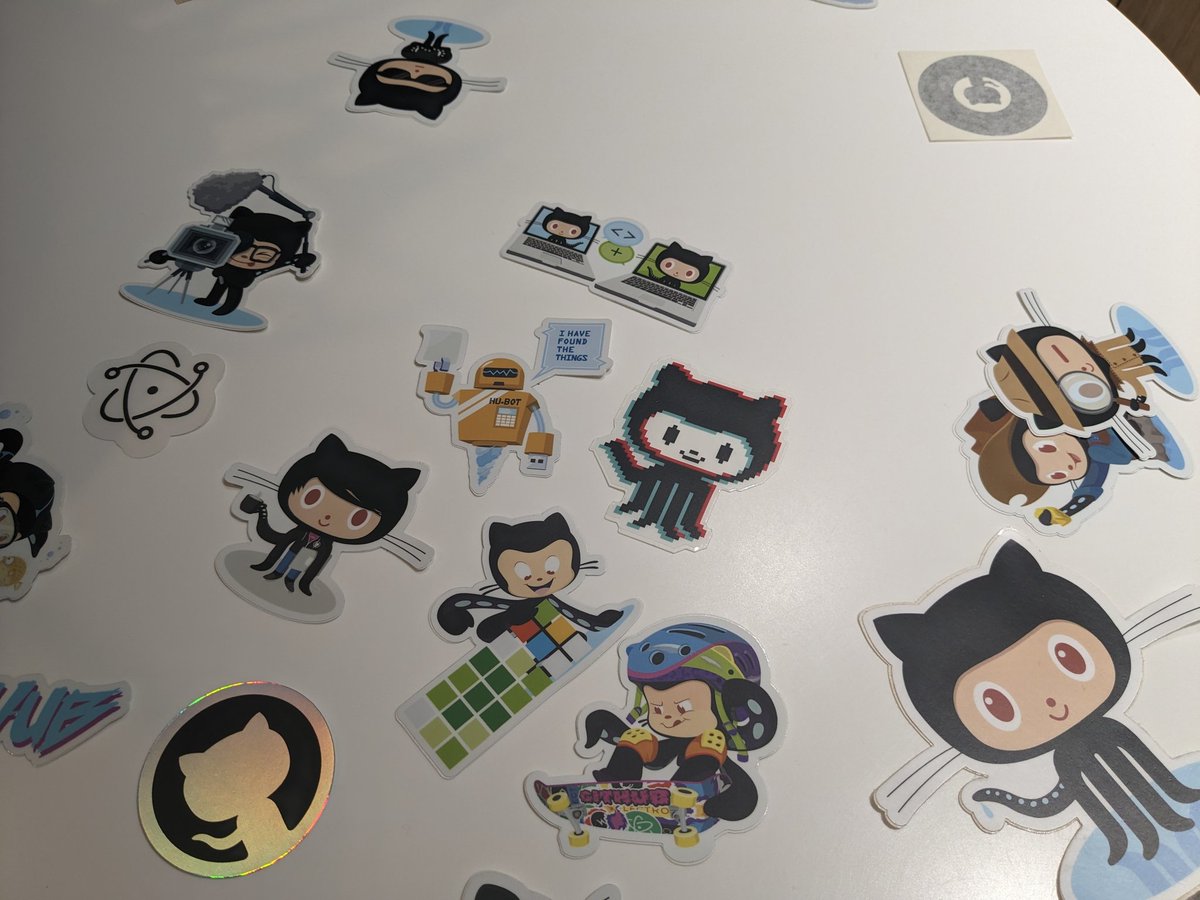 oxfordpython's tweet image. We have arrived for the Meetup tonight 📢. Any guesses who's office?