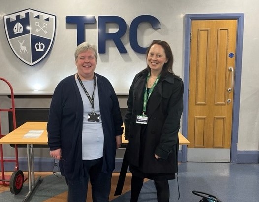 RHCC_Charity's tweet photo. We've had a meeting in the most beautiful location today thanks to Rachel &amp; Tom @ThomRothCol We have some grand plans to work together in future! #NHScharity #Rotherhamiswonderful #fundraising #NHSBigTea https://t.co/gFTxwapK05