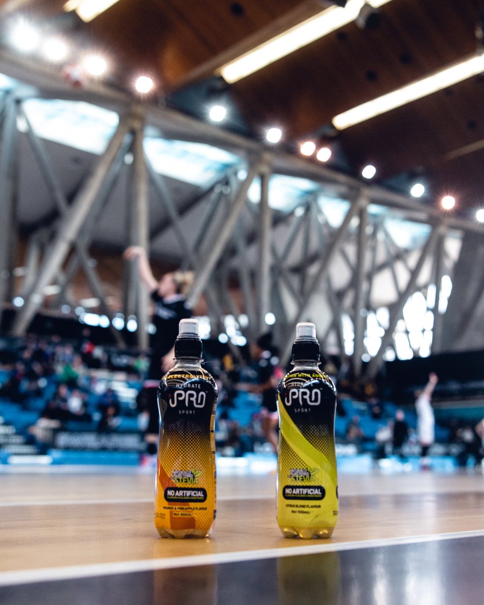 Our Official Hydration Partner @iPROHydrate is keeping us READY throughout the postseason! 💧🦁❤️ 
#wearelondon #iProHydrate #HealthyHydration