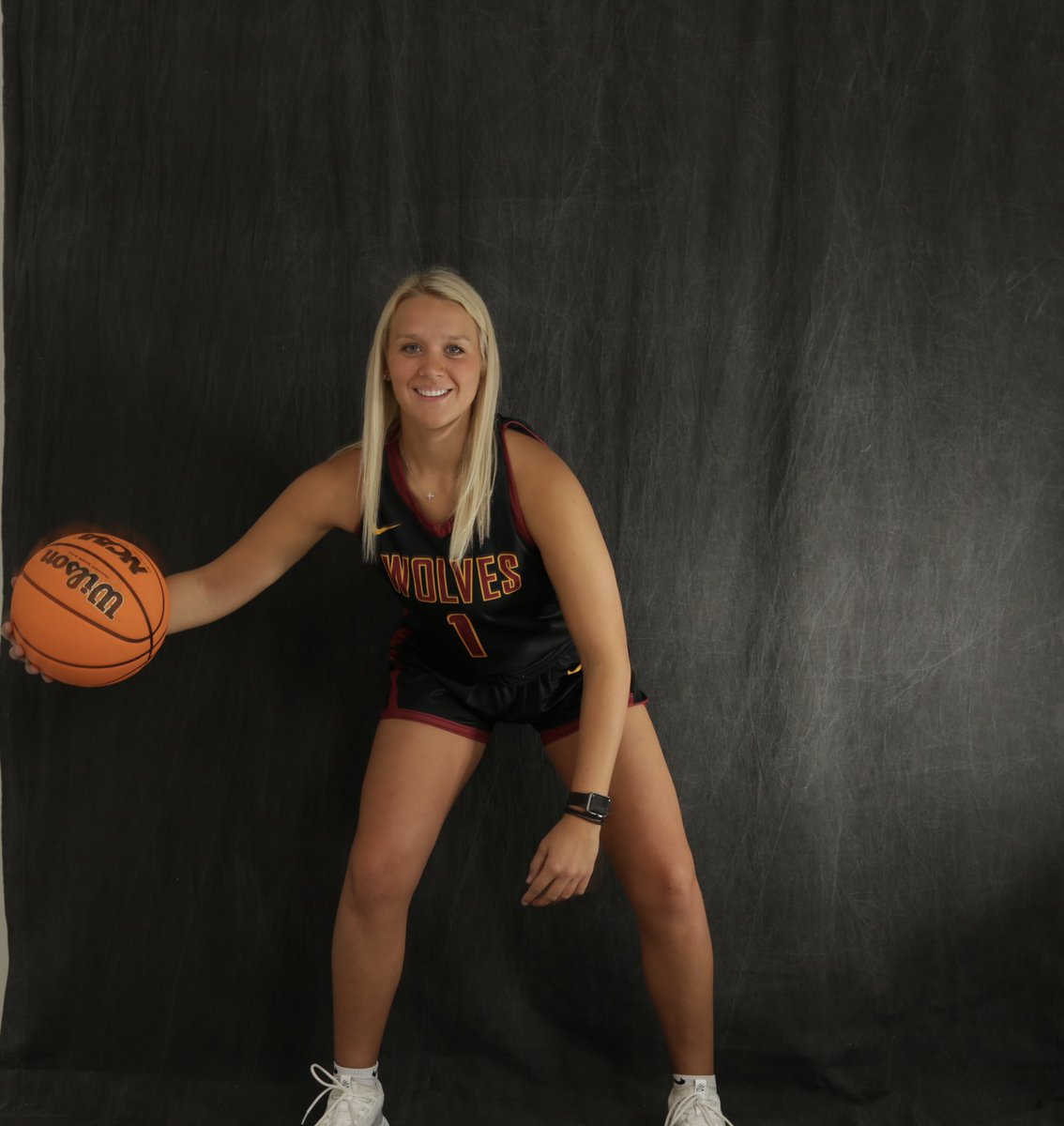 Gracie Traphagen (@gracietrap) on Twitter photo Happy National Decision Day!!
#GoWolves🐺 #DecisionDay
#NorthernStateU #NorthernBound
<a href="/nsuwolves_wbb/">NSU Wolves WBB</a> <a href="/CoachK_NSU/">Paula Krueger</a> Happy National Decision Day!!
#GoWolves🐺 #DecisionDay
#NorthernStateU #NorthernBound
<a href="/nsuwolves_wbb/">NSU Wolves WBB</a> <a href="/CoachK_NSU/">Paula Krueger</a>