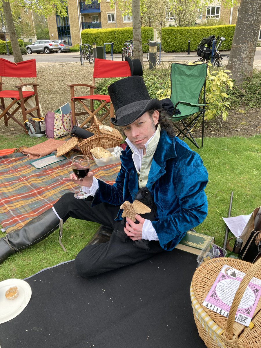 GeorgetteOxford's tweet photo. More photos from our May Day celebrations yesterday #MayDay #MayMorning #MayMorningOxford #Regency #18thCentury #RegencyDance #HistoricalDancing https://t.co/H6m6hDBTgr