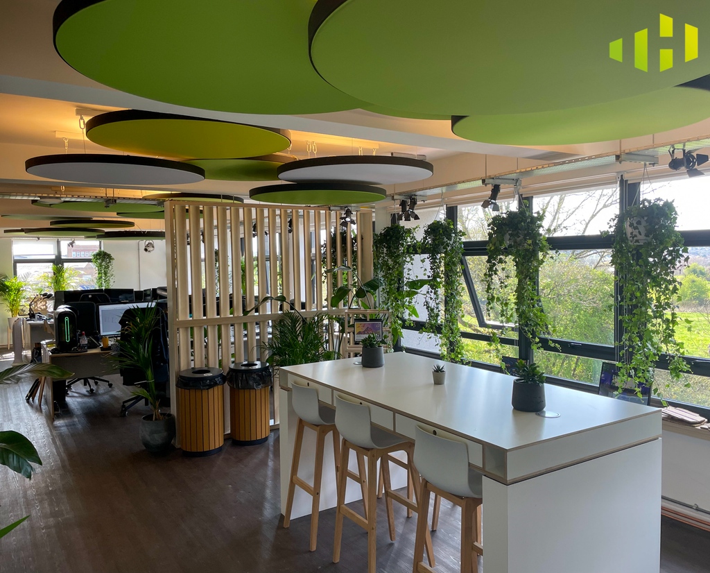 _THCollective's tweet photo. Transform your event space with greenery! 💚 Our plant rental services offer over 50 plants to add a touch of nature to your next event. 🪴

#eventdecor #plantrental #greenevents https://t.co/lyCx1zFJXX