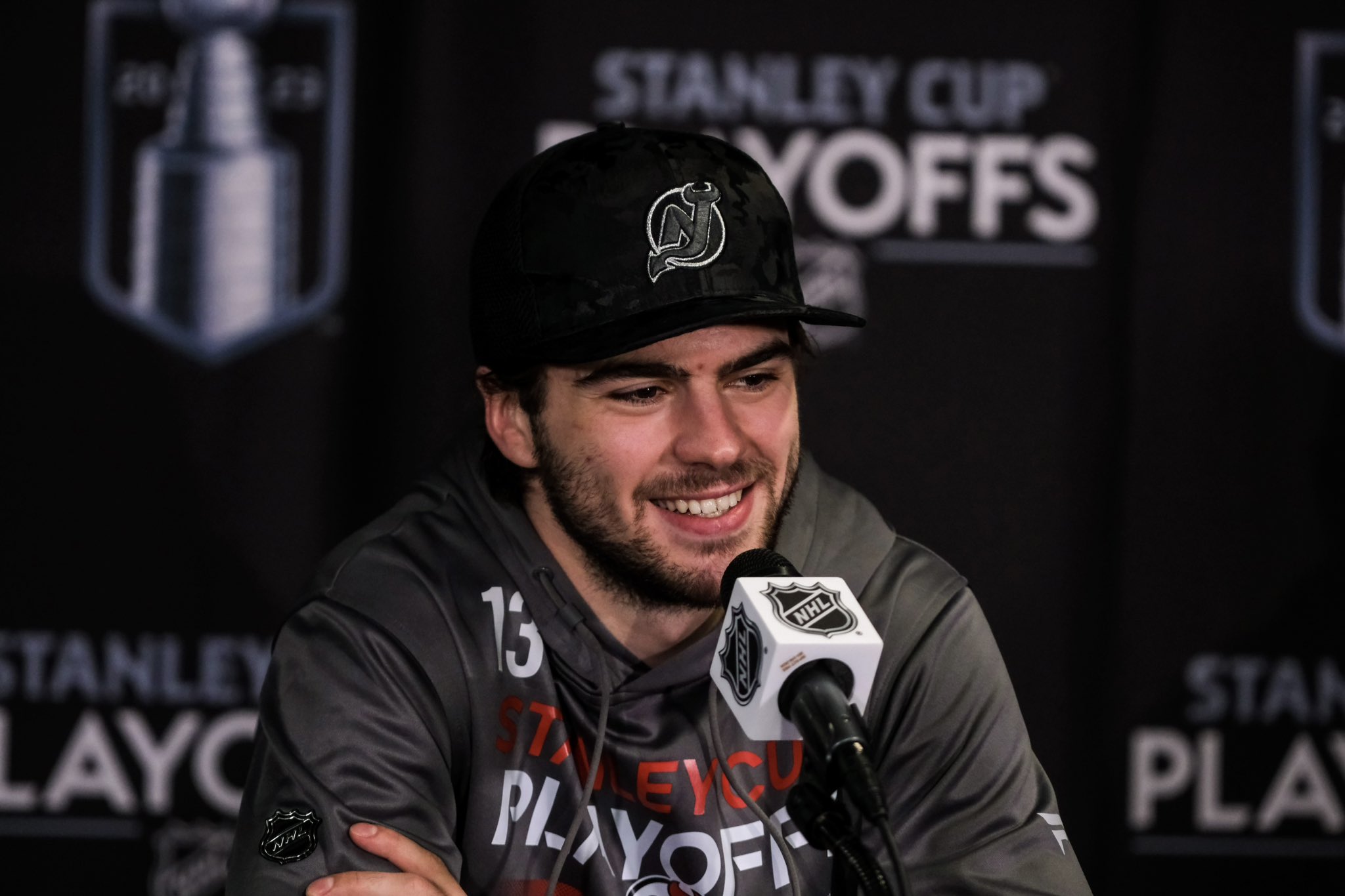 Rangers at Devils / Twitter