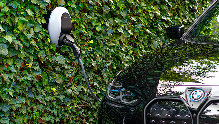 Discover the all-electric BMW range with a complimentary home charger or £750 BMW Public Charging credit*.

Click to view all offers: orlo.uk/bCMAM

*Ts&amp;Cs apply.