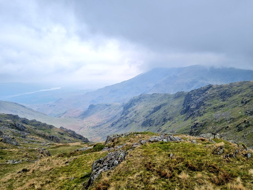 Cameron_Surname's tweet photo. ๐#Wetherlam in the #LakeDistrict ๐ด๓ ง๓ ข๓ ฅ๓ ฎ๓ ง๓ ฟ
Distance: 6.62 Miles ๐
Elevation Gain: 2,378ft ๐
Time: 2hrs 43min โณ๏ธ
Weather: ๐ซ
Steps: 18,543 (ish) ๐ฃ https://t.co/z4pVH2gXya