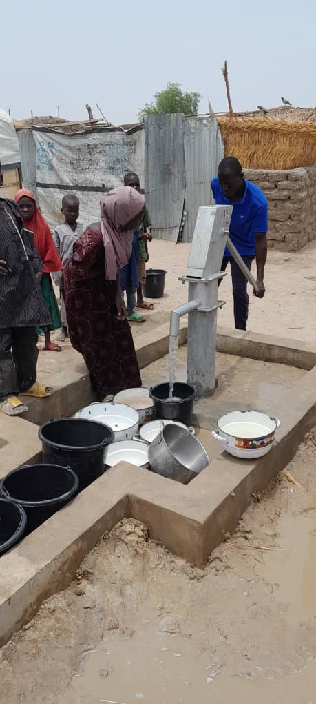 MonClubInt's tweet photo. having fled the area due to insurgency and armed conflict.
Nelson Mandela once said; "it always seems impossible until it's done".
#monclub #Unicef #monclubintervention #humanitarianaid #Unicef_Nigeria #Ngosupport #unicefvolunteer 3/3 https://t.co/xGmYpyf1b9