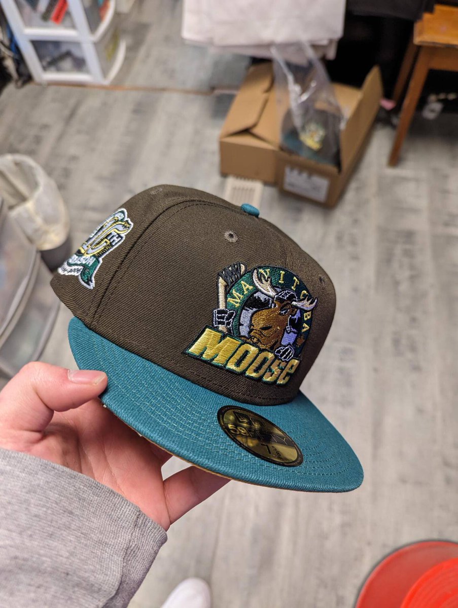 M. tweet media