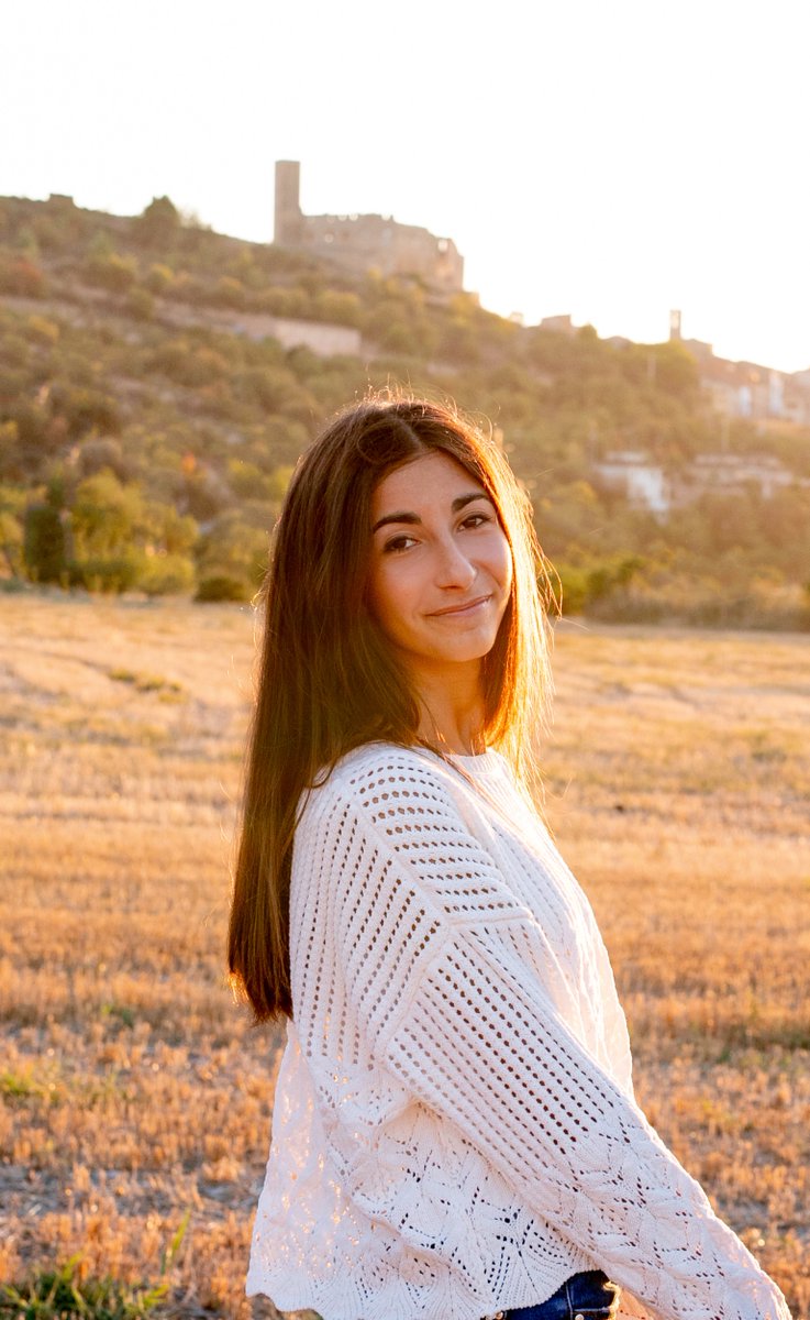 4⃣ El 4t premi ha sigut per la Cèlia Ortiz de l'<a href="/INS_Costafreda/">INS Alfons Costafreda</a> i el seu treball en les mutacions de p53, la proteïna supresora del càncer. 🧬

Enhorabona Cèlia! 👏🏾

#PremiPRBB 5/7