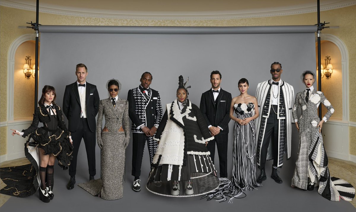 hstay44's tweet photo. thom browne o designer que você é.... perfeito perfeito perfeito
#MetGala #MetGala2023 https://t.co/9PJJv7NHEj