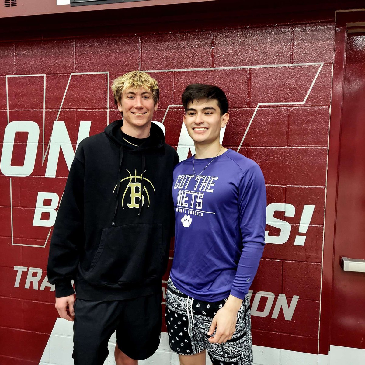 GrantWhaley1's tweet photo. Thankful for my teammates and opponents for playing with me and against me in school ball and AAU. Had lots of great memories with yall. Cant wait to see what y’all’s future hold for every single one of yall ❤️ https://t.co/xWSeMJDzUB