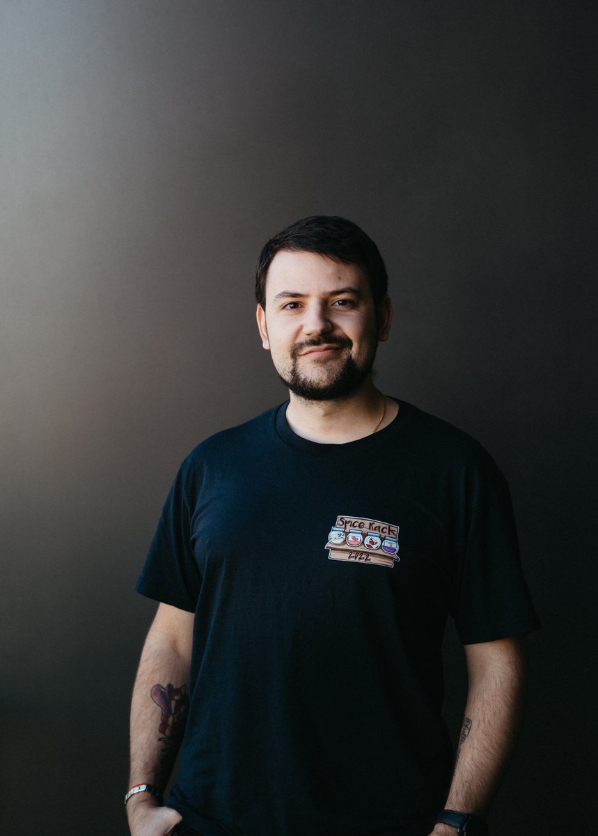 Nicktacula's tweet photo. It was awesome to get some high-quality portraits from @ItsBenCook &amp; @ItsNickWatson at @DreamHack 
#DHMelbourne

Absolutely need this kind of thing for creators at every event!

Thanks for making me look good guys 😎 https://t.co/biPMbAtDKw