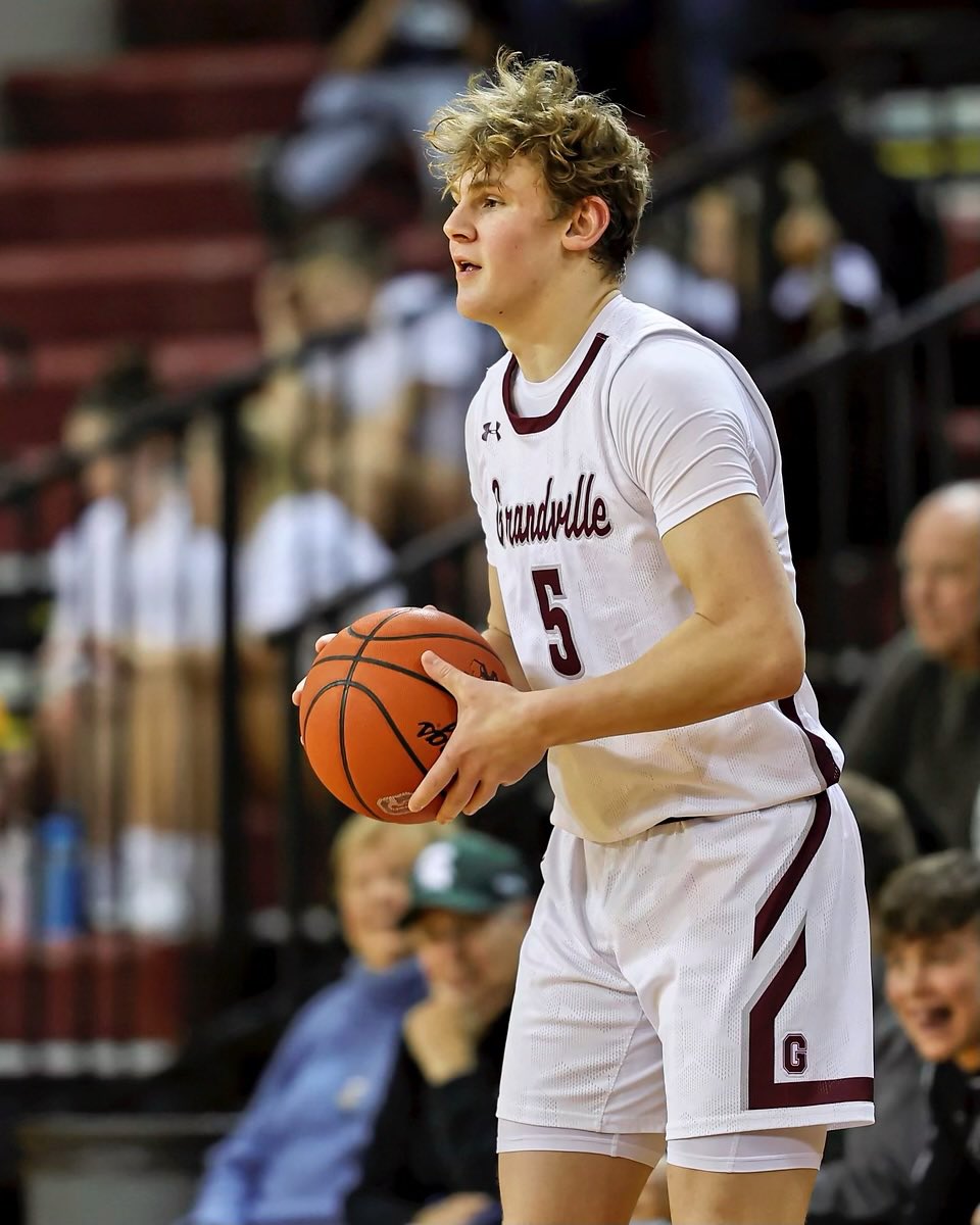 Grandville Boys Basketball tweet media