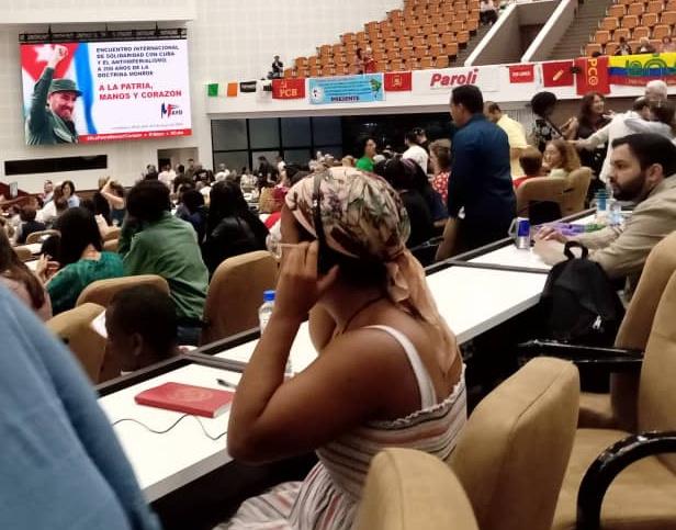 Inicia en el Palacio de Convenciones de La Habana Encuentro Internacional de Solidaridad con #Cuba, con la participación de más de 1000 delegados de 58 países.

#SolidaridadVsBloqueo
#ALaPatriaManosYCorazón