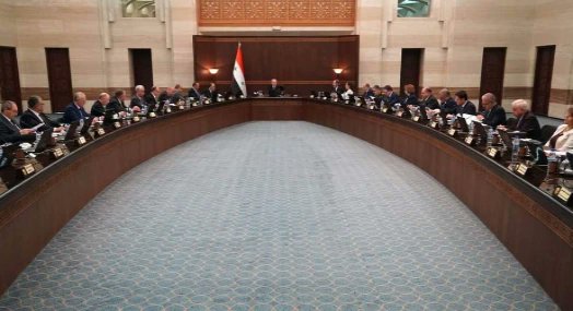 SyGSPRCA's tweet photo. مجلس الوزراء يستعرض الإجراءات المتعلقة بالصندوق الوطني لدعم متضرري الزلزال ويناقش عدداً من القضايا الخدمية والتنموية

https://t.co/qxVKrTf7rz https://t.co/COprLrc4WW