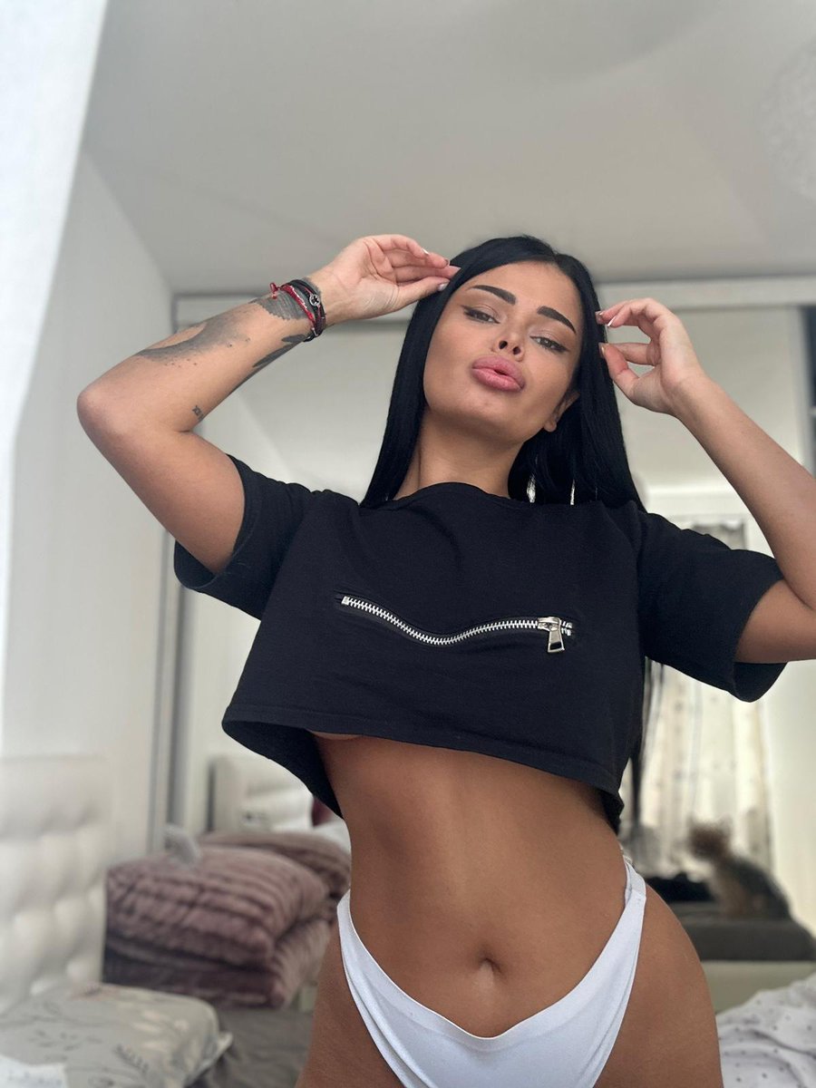 Tara Wilde’s pics and videos