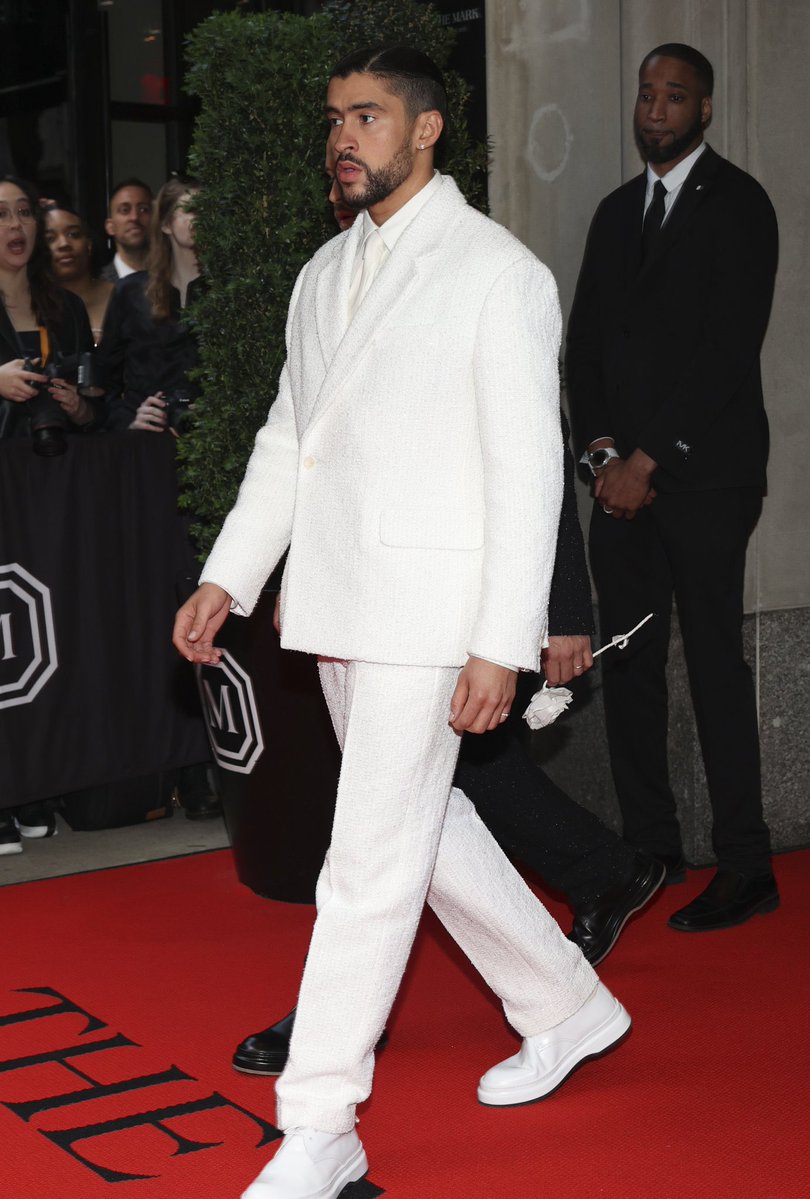 Sneaker Huddle FITS tweet media