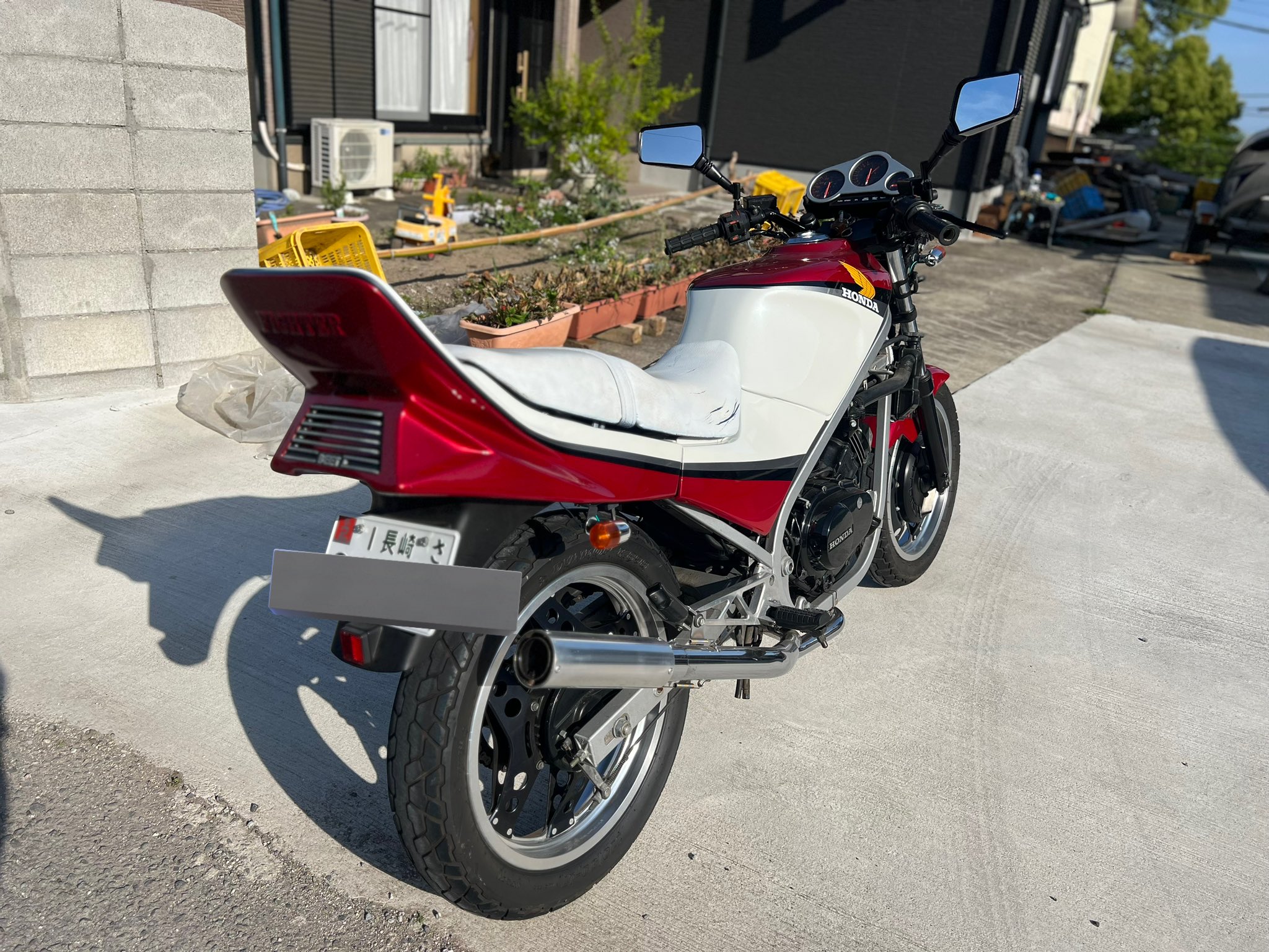 VT250FE VT250Z CBX変換 テールカウルFRP - メルカリ