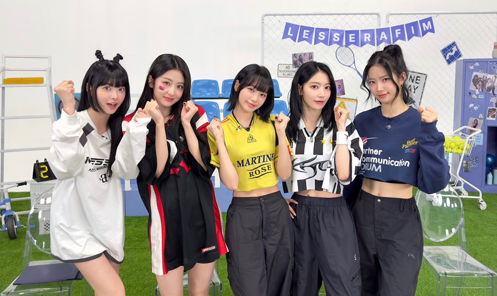 [#오늘의르세라핌]
230502 @ The 1st Anniversary LIVE

핌둥이들 1주년 ㅊㅋ 🎉

#LE_SSERAFIM #르세라핌