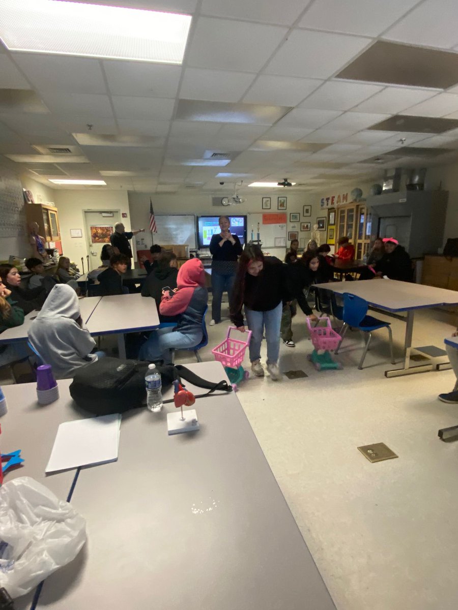 MDCPSSci's tweet photo. Letβs use our brain π§ as we participate in the 2023 BIOlympics at Miami Beach High. Thank you @AileenVega123 and @Delacamara5 for leading the way developing #ScienceThinking π€ in our @MDCPS schools. #ThankYouEducators @AileenVega123 @WendyForteza @DaneMDCPS @NestorEMarcia https://t.co/fRs92g3sU6