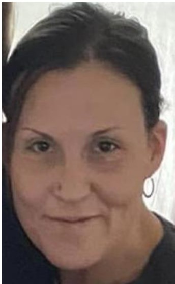 LMPD's tweet photo. ENDANGERED MISSING PERSONS ALERT: Our Missing Persons Unit has issued an "Operation Return Home" for Melanie Masters. She is 42. Last seen on 4-28-23 from the 8100 block of Blue Lick Rd. Family fears for her safety. Call 911 or 574-LMPD (5673) with any info. #LMPD #MissingPersons https://t.co/J9pgfnzU8F