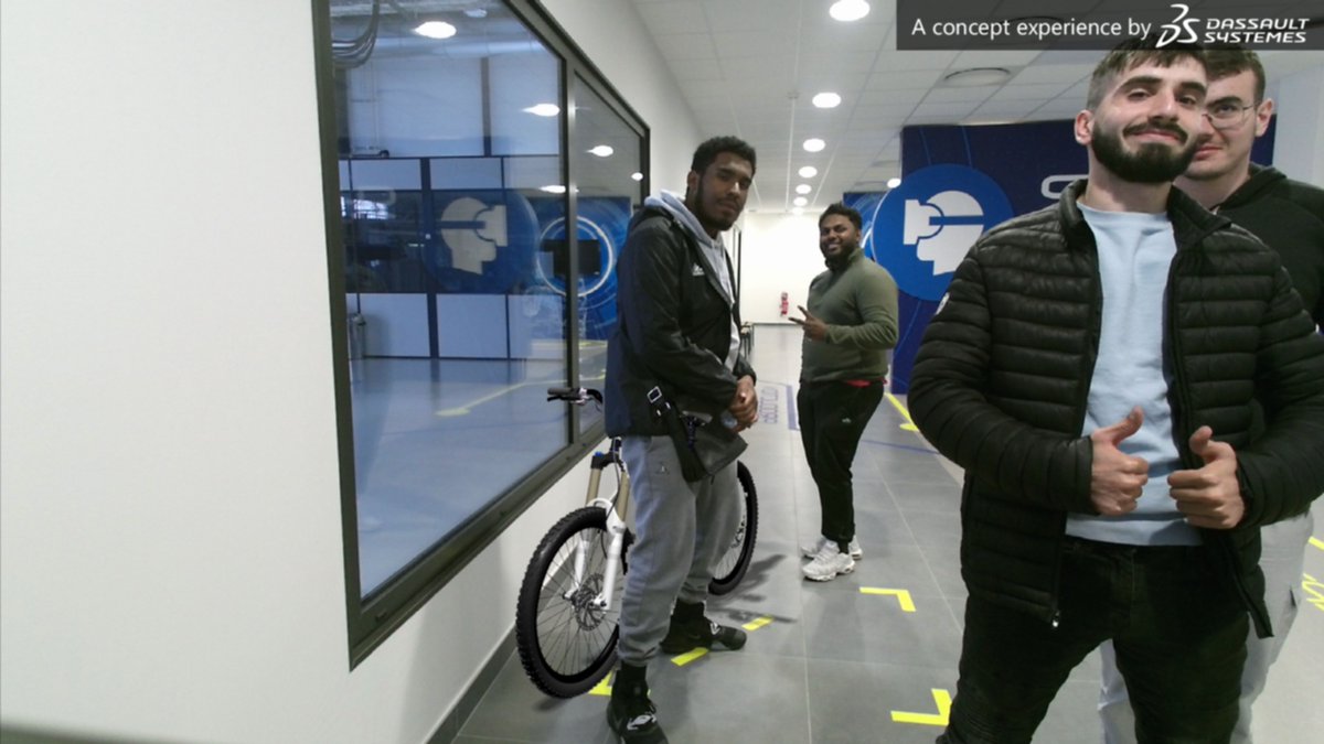 bikEpic3DS's tweet photo. I tried a bike in #AugmentedReality during the experiential track at #CampusFab. Come and try this #3DCustomization #3DEXPERIENCE and learn how #IndustrieDuFutur bridges experience and on-demand manufacturing. A #ConceptExperience by @3DSfrance's #3DEXPERIENCELab https://t.co/sKD1Qu8b6q