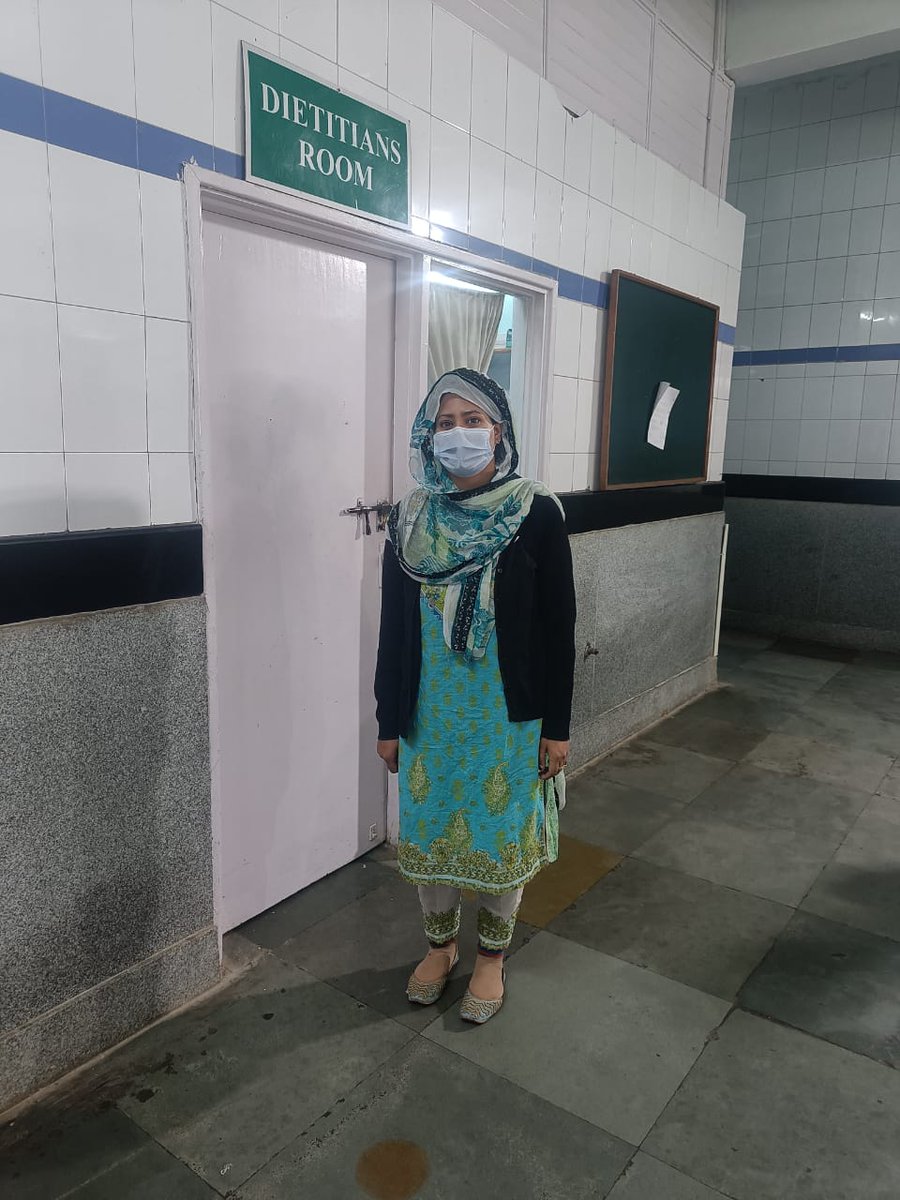 ahmedalifayyaz's tweet photo. Why Almighty 1st &amp; doctors 2nd? I'll explain. Declared a case of ALF, she was intubated almost at the entry stage of coma &amp; taken on life support. Referred to ILBS for liver transplant ASAP. No air ambulance was available. Later, a flight to South got cancelled for some reason. https://t.co/3FJdWR9n6m