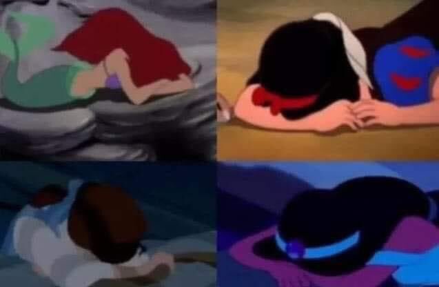 - E onde vc aprendeu a ser tão dramática?

Eu: