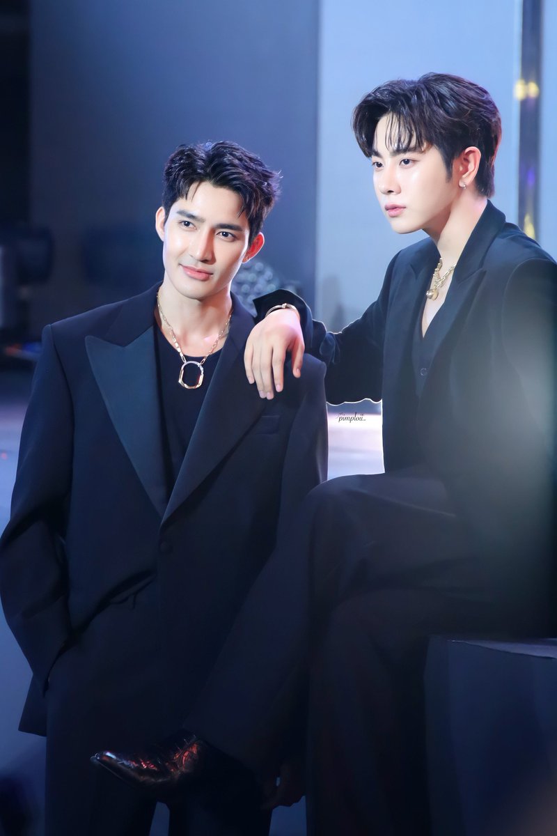 pimploii_'s tweet photo. [02/05 - #LOrealWorthItXearthmix]

ขอซีรีส์นาย-บ่าวสักเรื่องได้มั้ยเจ้าคะ 🚤

@wixxiws , #mixxiw
@Earth_Pirapat , #earthpirapat
#เอิร์ทมิกซ์ https://t.co/GFbtX13L9w