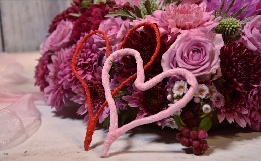 Here's your latest news from FLORINT, with an important update about EUROFLEURS 2023 - FLORINT's European Championship for Young Florists! (Slovenia, August 23-27)

-> mailchi.mp/florint/news-f…