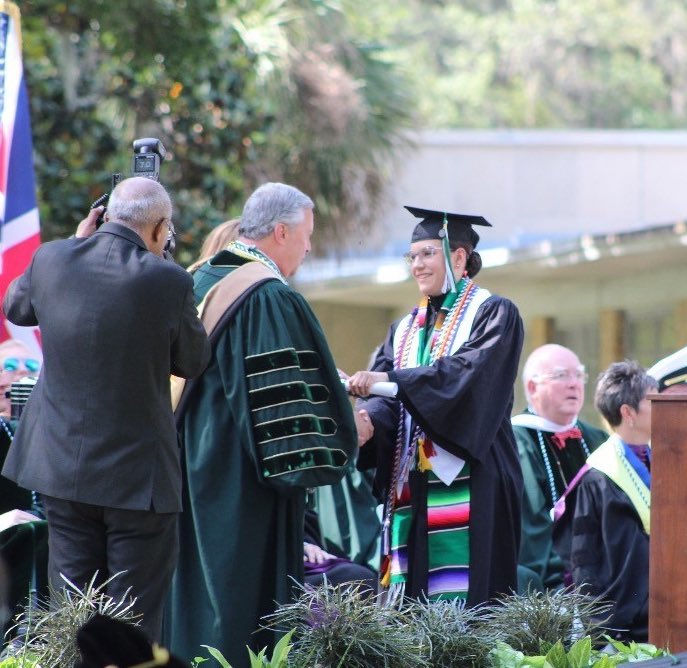 juhumanities's tweet photo. We are proud of Amanda Bacallao (BA, French &amp; Spanish, minor in Philosophy) for being honored with the President’s Award for Outstanding Service and Co-Curricular Involvement at Commencement this weekend. #juphinsup #ju2023 #jacksonvilleu (1/4) https://t.co/CQlIeWYnWH