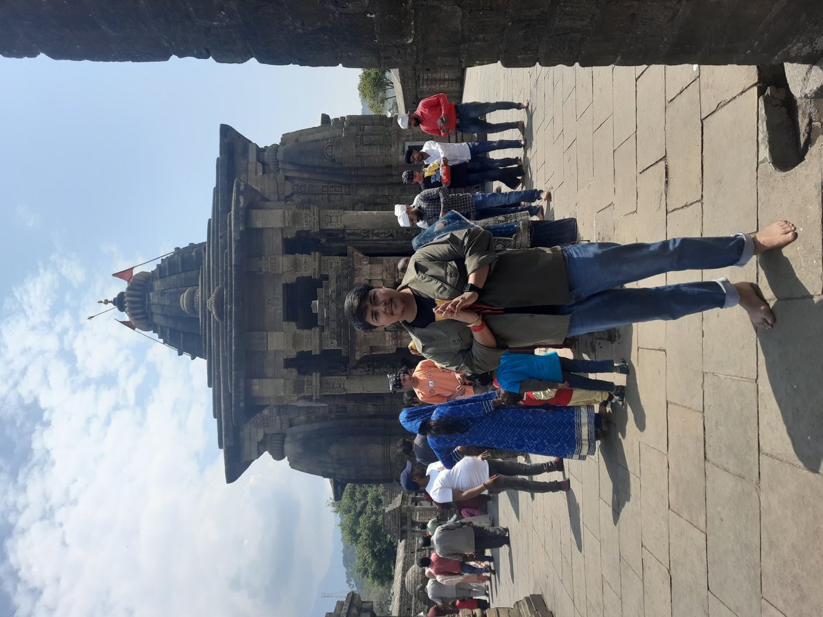 star_d0c's tweet image. Took blessings at #Baijnath Mahadev temple, situated in Kangra district of Himachal Pradesh. Its near to Palampur having distance of 16 km from it. 
I felt the sound of the temple bells very divine and I found myself refreshing after visitng the temple.
@g20org
#ExploreHimachal
