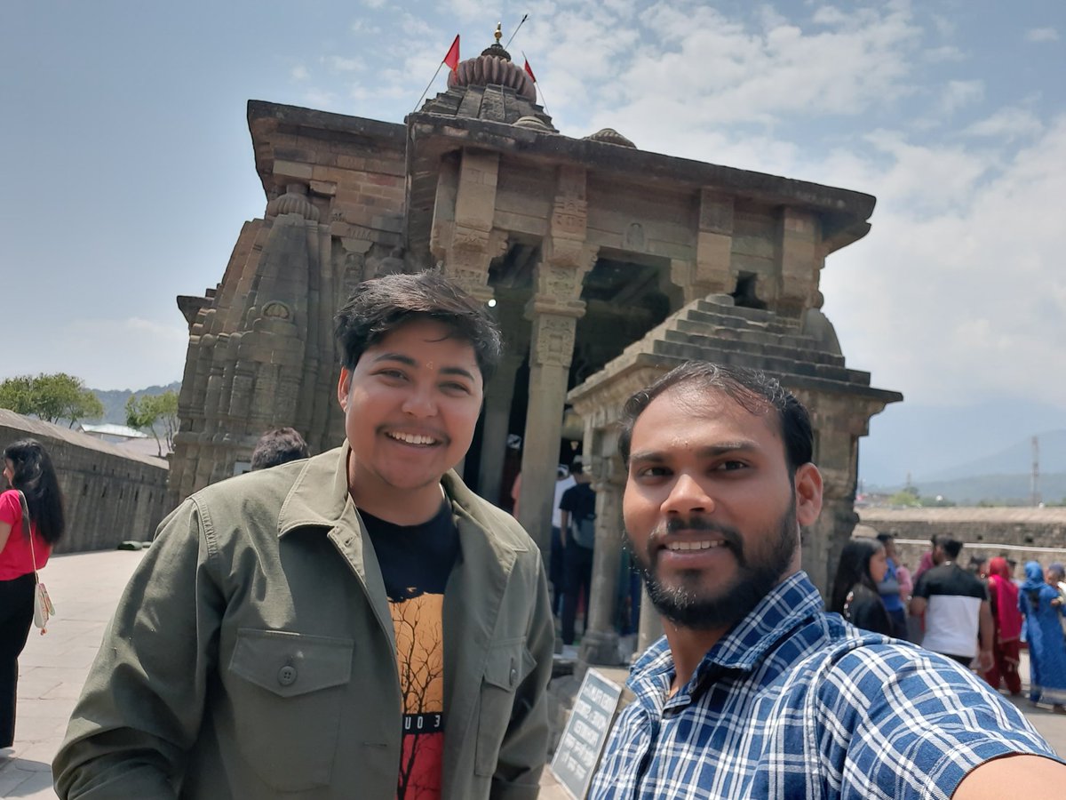 star_d0c's tweet image. Took blessings at #Baijnath Mahadev temple, situated in Kangra district of Himachal Pradesh. Its near to Palampur having distance of 16 km from it. 
I felt the sound of the temple bells very divine and I found myself refreshing after visitng the temple.
@g20org
#ExploreHimachal