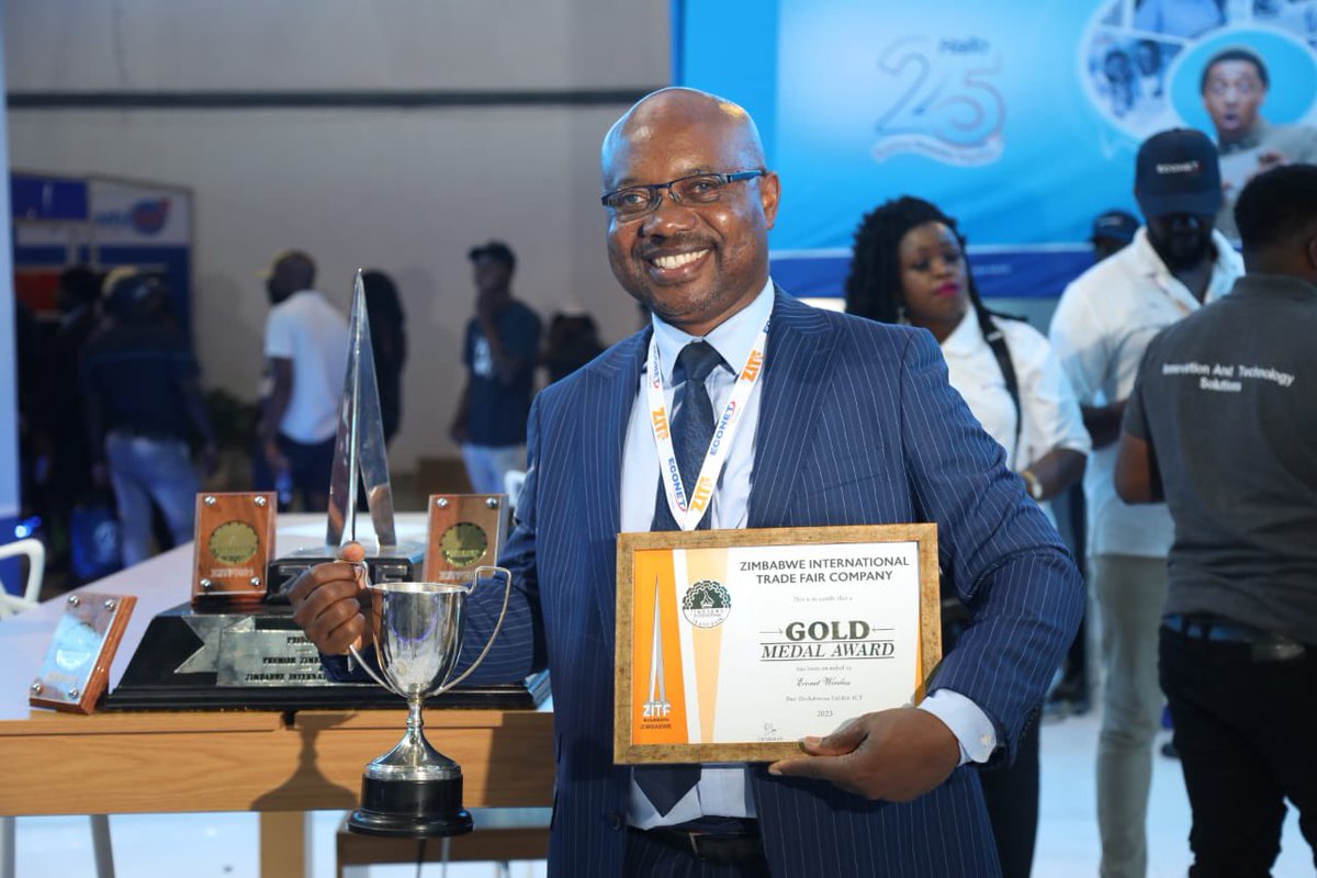 FungaiMandiveyi's tweet photo. @econetzimbabwe We came, we saw, we served &amp; we won 🏆. 
Big shoutout to our #customers for their continued support 🙏🏽. https://t.co/100ZlNFktg