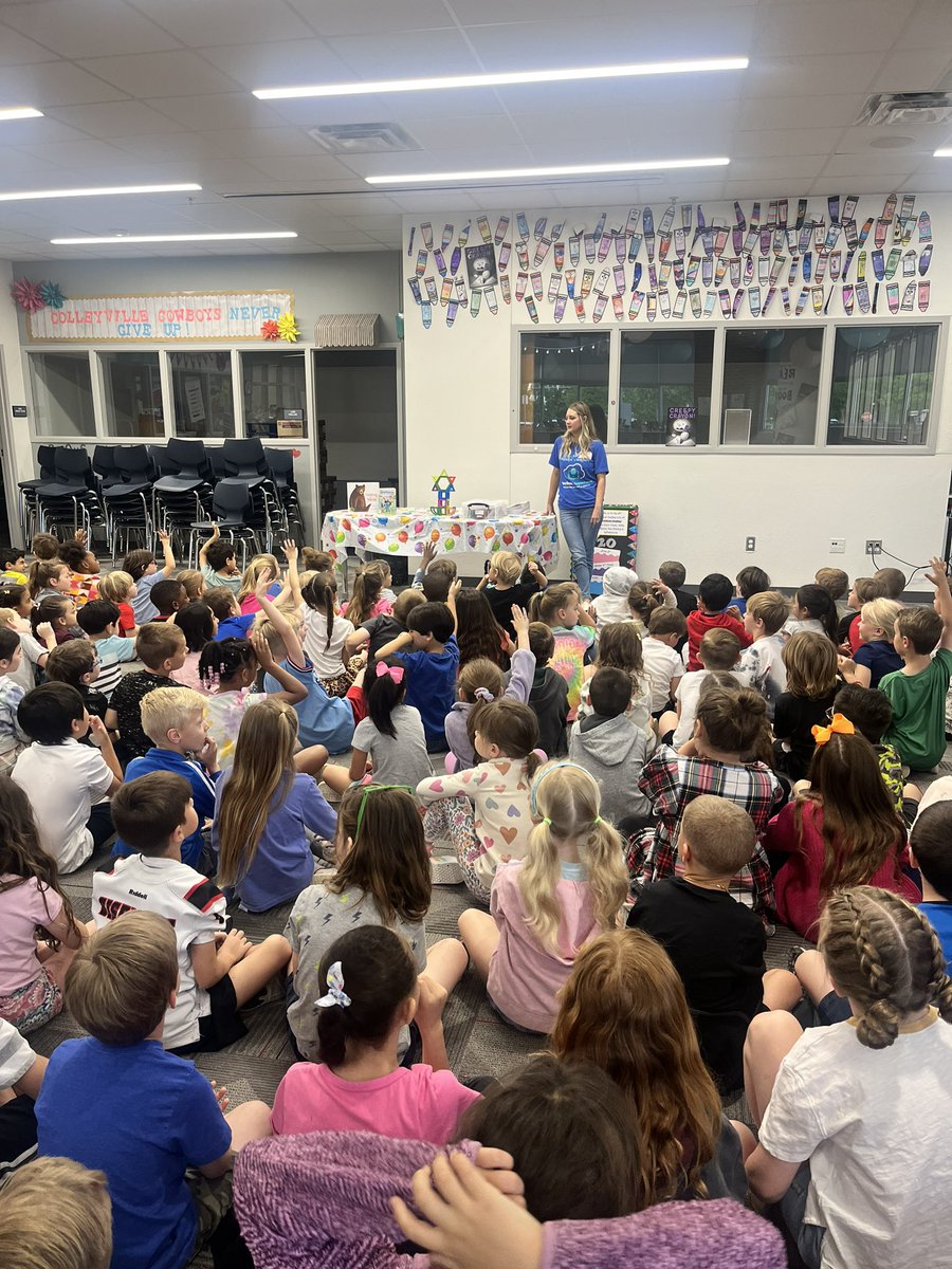 CESReads_Keller's tweet image. Thank you Colleyville Public Library for coming out to CES Learning Commons to share the summer reading program! @CESCowboys #celebratereading #gcisdlib