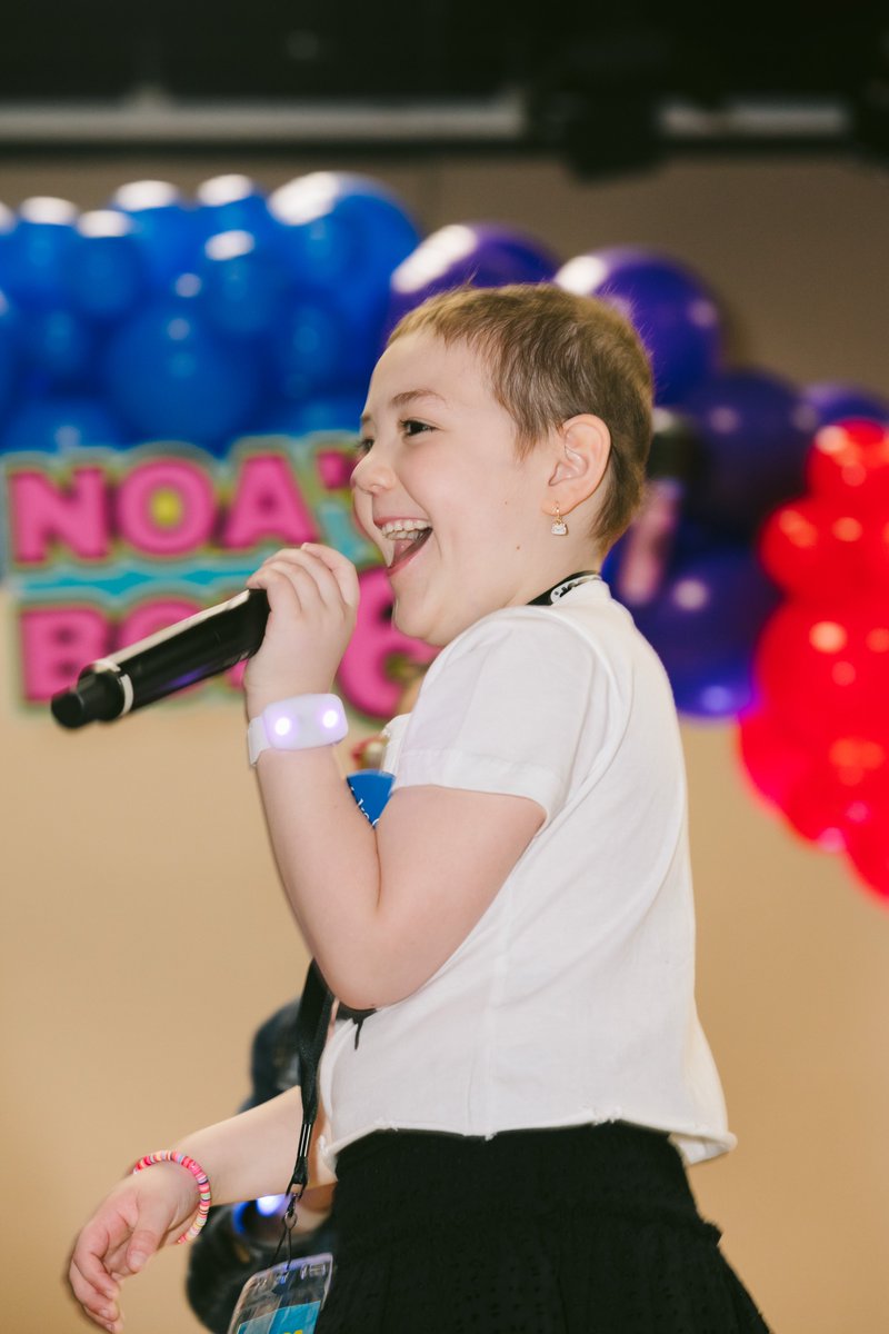 WishMidAtlantic's tweet photo. A big thank you to @pixmob for donating over 500 LED wristbands for six-year-old leukemia fighter Noa’s wish to have a KIDZ BOP concert at her school! This was the 11,000th wish granted by Make-A-Wish Mid-Atlantic and was made extra special with PixMob's help! https://t.co/G5OY6TZ0mZ