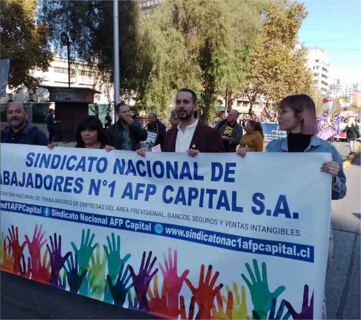 Sind1AFPCapital's tweet photo. El día de ayer #1demayo nuestro Sindicato se hizo presente por primera vez en la historia en la marcha junto a las y los trabajadores. 
@AndresGiordanoS @AALVSE @Camila_130308 @cristianogs
@sanivett https://t.co/7dPcm3DBaN