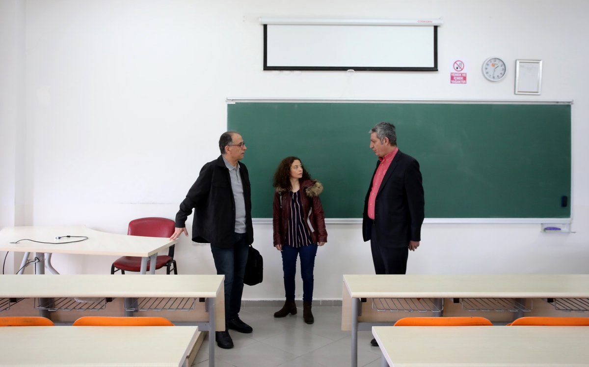 aicuni2007's tweet photo. Üniversitemizde İki Bölüme #FEDEK Tarafından Kurum Ziyaretinde Bulunuldu @AhalikKarabulut
Ayrıntılar: https://t.co/ZobqAMRsYH
#AğrıİbrahimÇeçenÜniversitesi #BiliminSevgiyleBütünleştiğiÜniversite #FenEdebiyat #Tarih #TürkDiliveEdebiyatı #akreditasyon https://t.co/kPFYQRx2lW