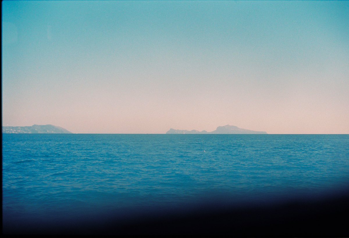 frames from the sea #canonae1 #portra400 #ischia