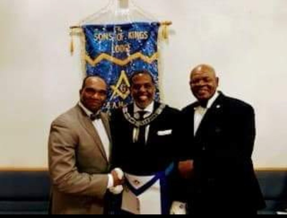 Mosque7C's tweet photo. As Salaam Alaikum Family.
We were blessed, yesterday,  to be honored guest at our neighboring Masonic Lodge in East NY, Brooklyn. The FOI and I had a wonderful time in fellowship with our brothers and sisters!
Where there is Unity, there is Strength! https://t.co/nwPDSgKrIl