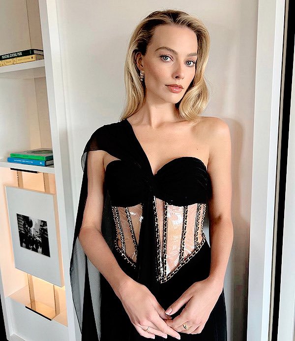 This Barbie is Dark grunge now!