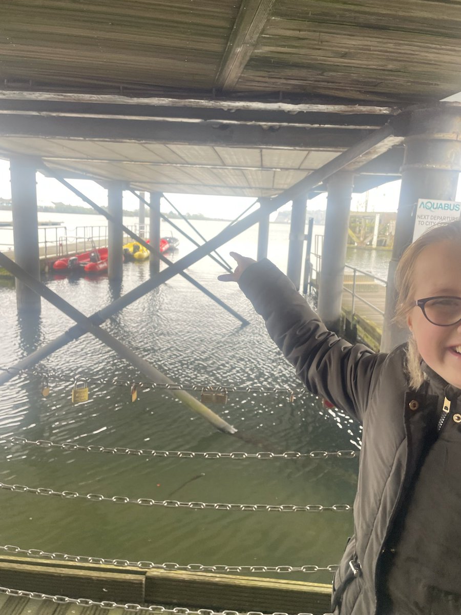 Woodcedarclass's tweet photo. Cedar class adventures - This morning we took a trip to Cardiff Bay to see what machines we could find! 🚍🎡⛴️ https://t.co/SsHUn3llhH
