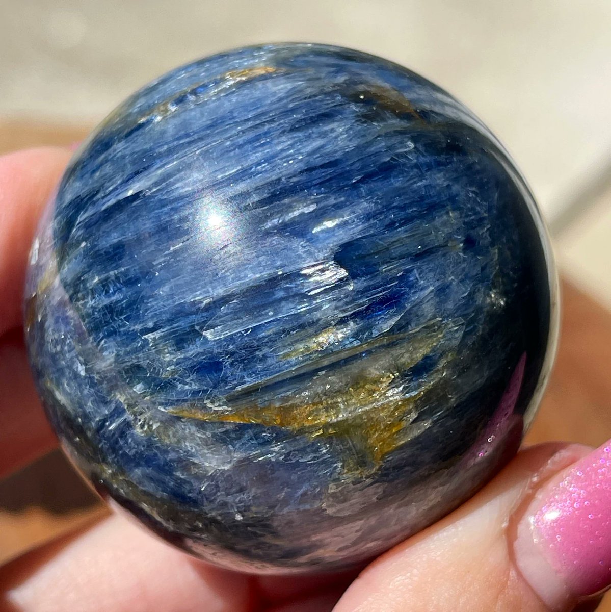 Boondockfinds's tweet photo. Blue Kyanite Sphere | Manifestation Stone | Kyanite Smokey Quartz Spheres | Crystal Gifts | Home Decor | AAA Top Grade Crystals #Manifestation #kyanite #sphere #quartz #crystal #homedecor #blue #TuesdayRocks #tuesdaymotivations #etsyshop https://t.co/ZOAfKQpMac