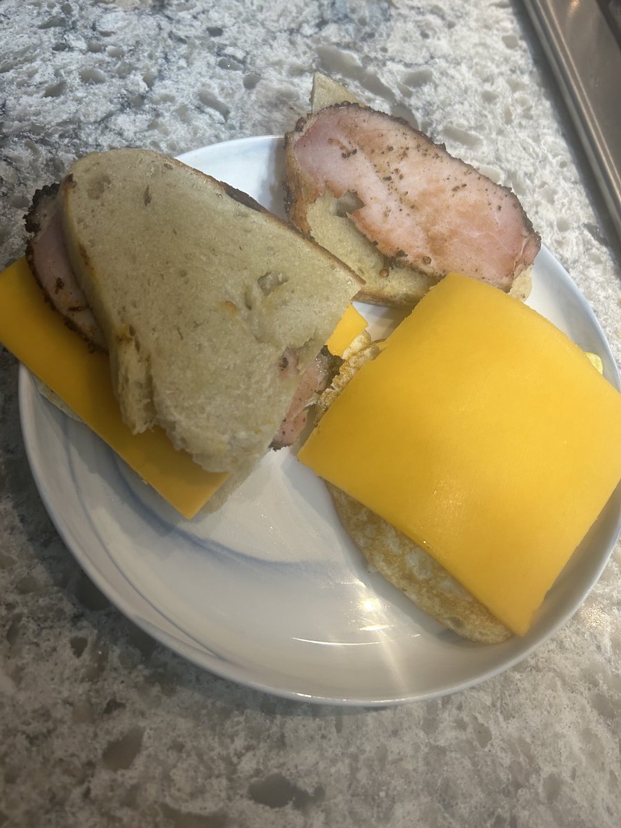 RineyDon's tweet photo. Pork pastrami, Egg and cheddar cheese on fresh sourdough. Serious breakfast! #homemade #charcuterie https://t.co/hDdmfDT3g1