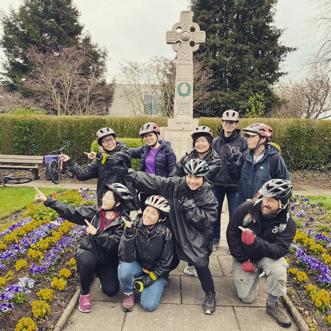 greenspacetrust's tweet photo. Friday saw a wonderful conclusion to our 6 week Social Cycles group with @Bridge8Hub. The group have made great improvements in their cycle skill and confidence-we were able to take a beautiful ride all the way to Roslin - with mandatory coffee stop of course!
#socialcycle https://t.co/gB92tOV19q