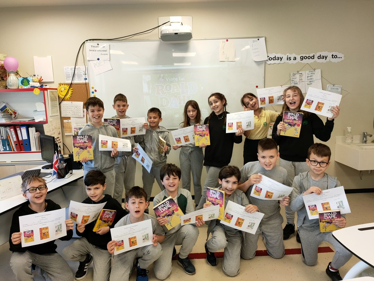 HeritagePrimary's tweet photo. Students in grade 4A read #RoaldDahl's book 📖 " Charlie and the Chocolate Factory". The 25 questions in the reader 's competition were amazing! @AdrianaBujag @HIS_Moldova @HisIpc #reading https://t.co/BWoMGBudk1