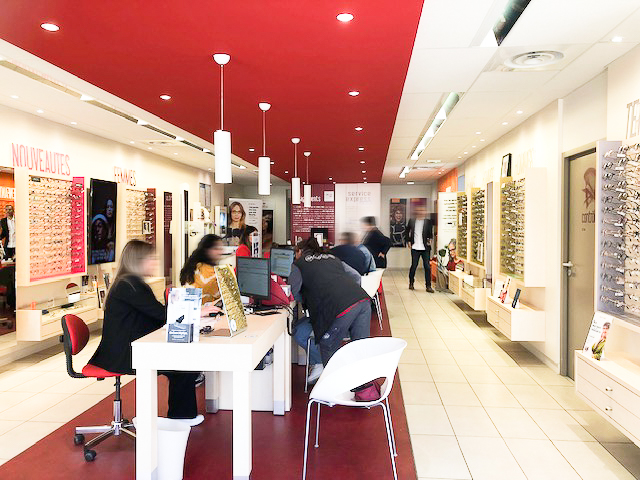 MutGrandSud's tweet photo. 𝐃𝐄𝐂𝐎𝐔𝐕𝐄𝐑𝐓𝐄 📍 | Journée réussie chez Écouter Voir d'Alès Saint Jean ! 👀 
👓 Au programme : découverte de solutions basse vision et de santé visuelle avec démonstrations, ateliers et échanges avec des experts en basse vision !
 #BasseVision #SantéVisuelle #EcouterVoir https://t.co/admQYfk3vM