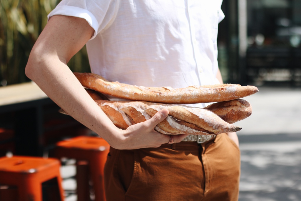 Pitchounbakery's tweet image. A good #baguette is the most satisfying of all food! Stop by today and grab one (or two) of them!⁠
#breadloaf #artisanbaker #losangelesbaker #pitchounbakery