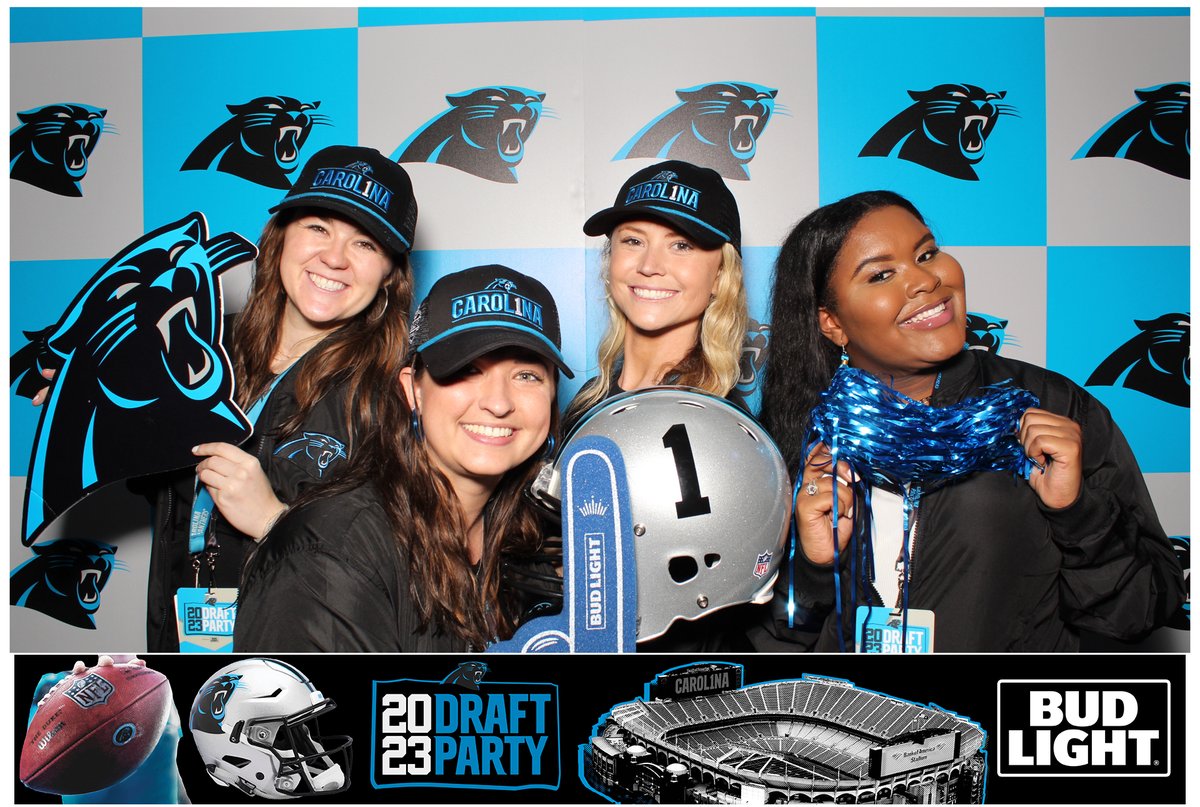 ShutterBoothCLT's tweet photo. Carolina Panthers Draft Party | KEEP POUNDING! 💙☝️ https://t.co/1isb1IInxS
