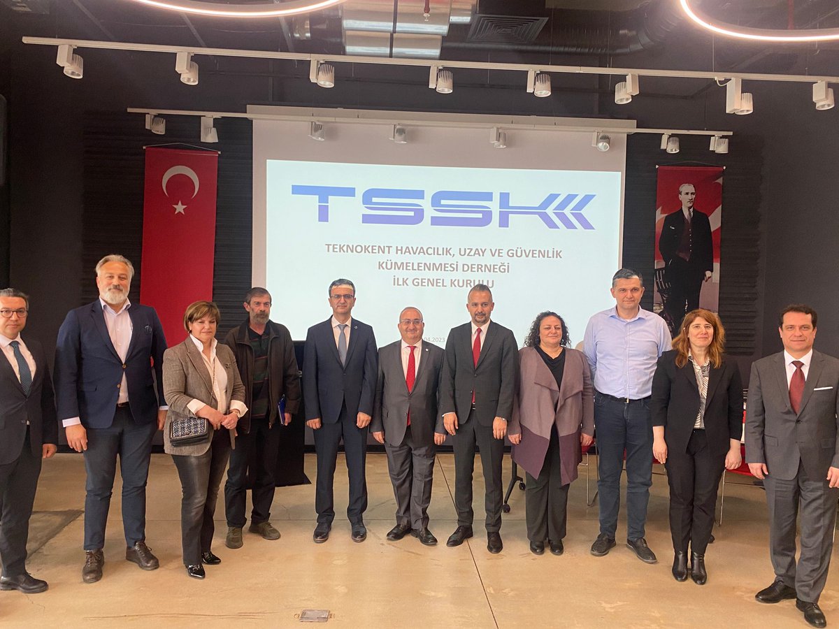 TSSKofficial's tweet photo. TEKNOKENT HAVACILIK UZAY VE GÜVENLİK KÜMELENMESİ DERNEĞİ'nin 28 Nisan tarihinde gerçekleştirilen İlk Genel Kurulu'nda, yeni dönem dernek organları üye firma temsilcilerinin katılımı ile belirlendi. https://t.co/hdaHjXrKKt